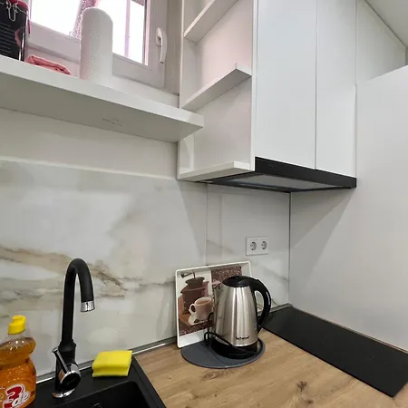 شقة Superior Studio With Balcony - City Center