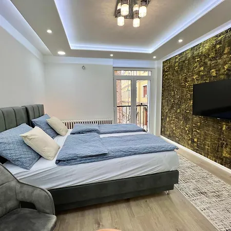 شقة Superior Studio With Balcony - City Center سراييفو