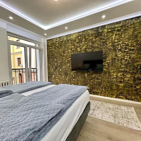 شقة Superior Studio With Balcony - City Center